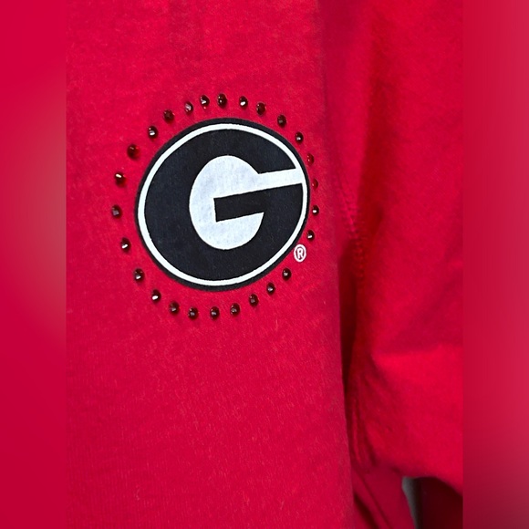 UGA Bulldog Swester Pullover with Rhinestones - size L (I’m a small and it fits) - Picture 4 of 6